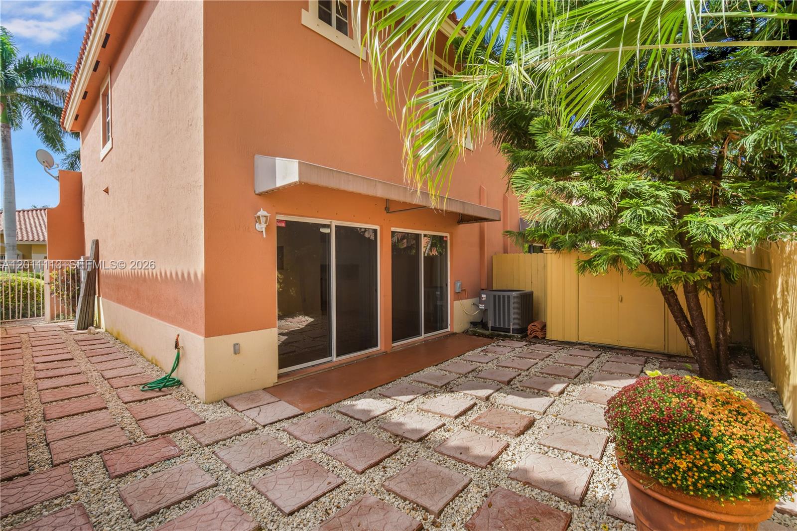 7733 Southwest 94th Lane Miami, FL 33156 - Photo 36 of 44
