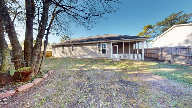 $265,000 | 119 Boysenberry Fields Road, Maple Hill, NC 28454