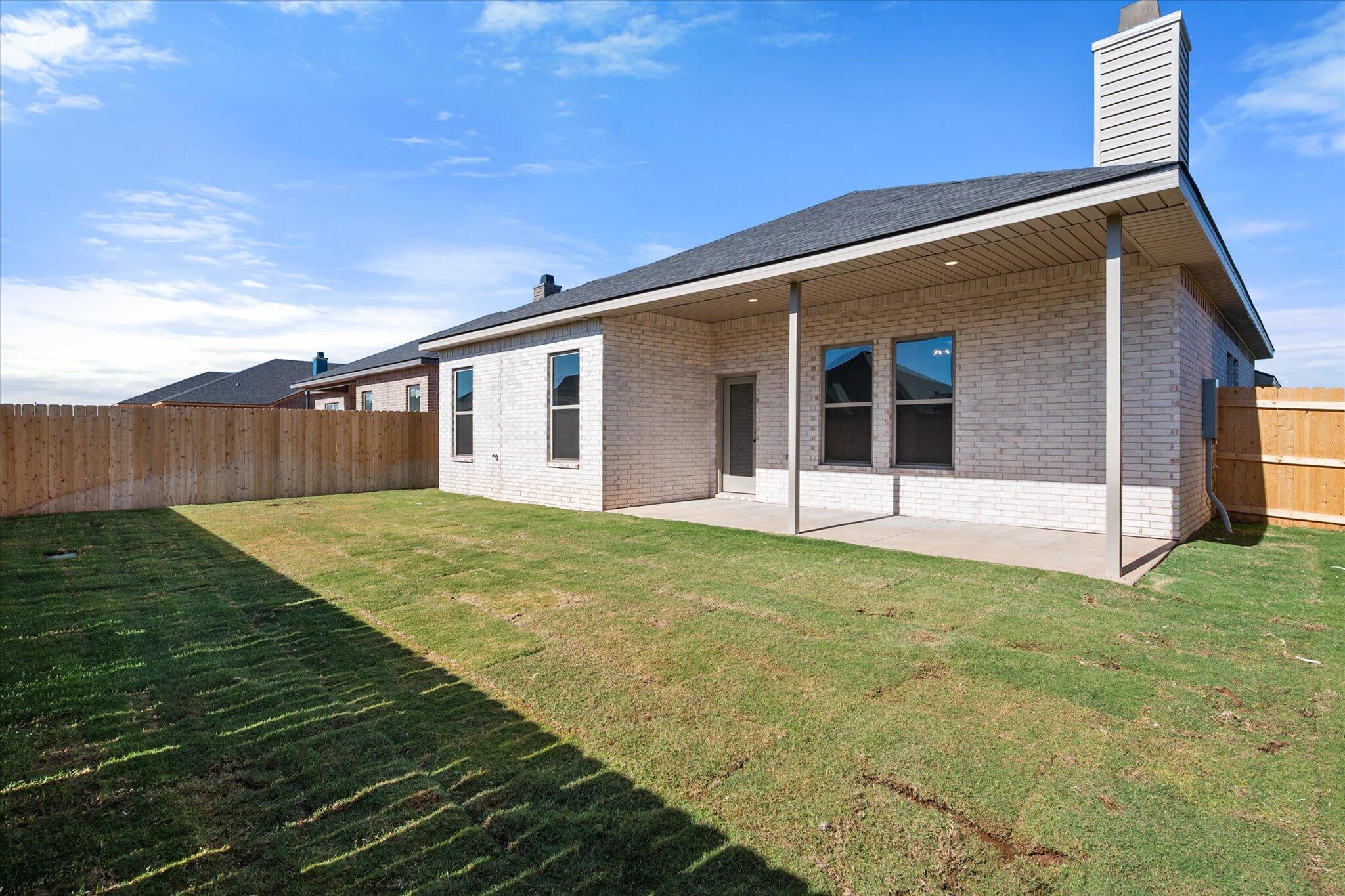 7007 16th Street Lubbock, TX 79416 - Photo 23 of 24 a backyard of a house