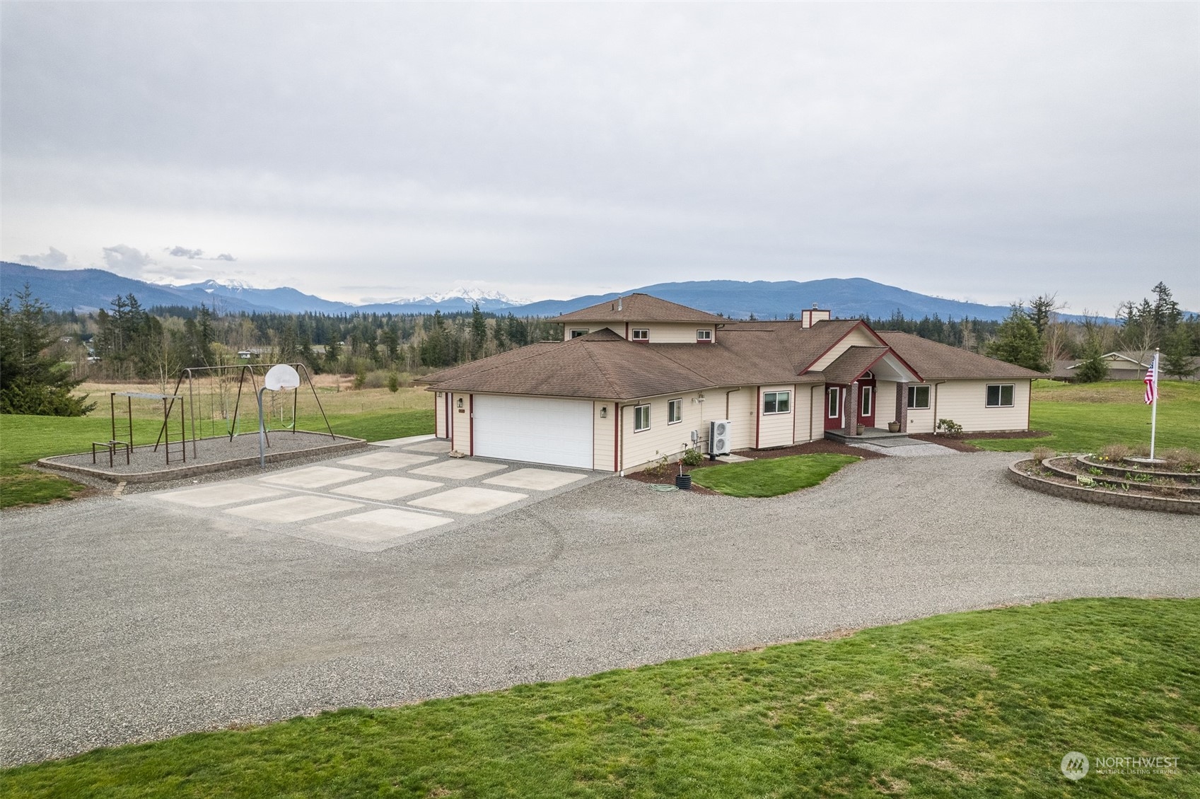 2131 Central Road Everson, WA 98247 - Photo 2 of 40 a view of house with a yard and street view