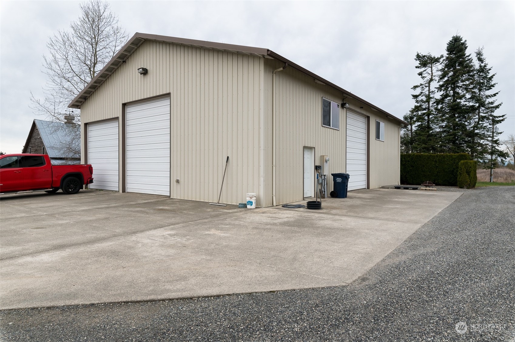 2131 Central Road Everson, WA 98247 - Photo 33 of 40 a front view of a house with a yard and garage