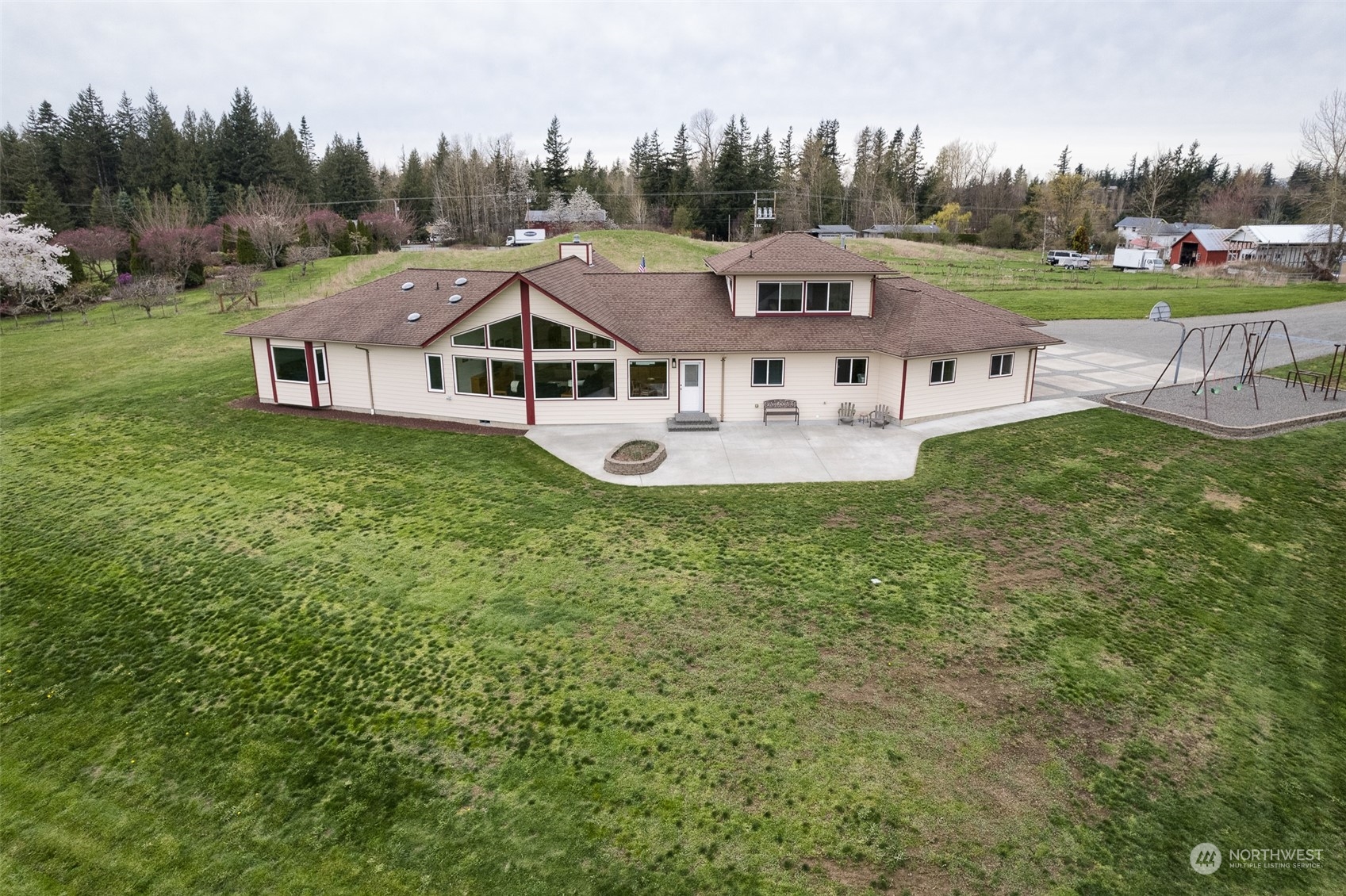 2131 Central Road Everson, WA 98247 - Photo 38 of 40 a view of a house with a big yard
