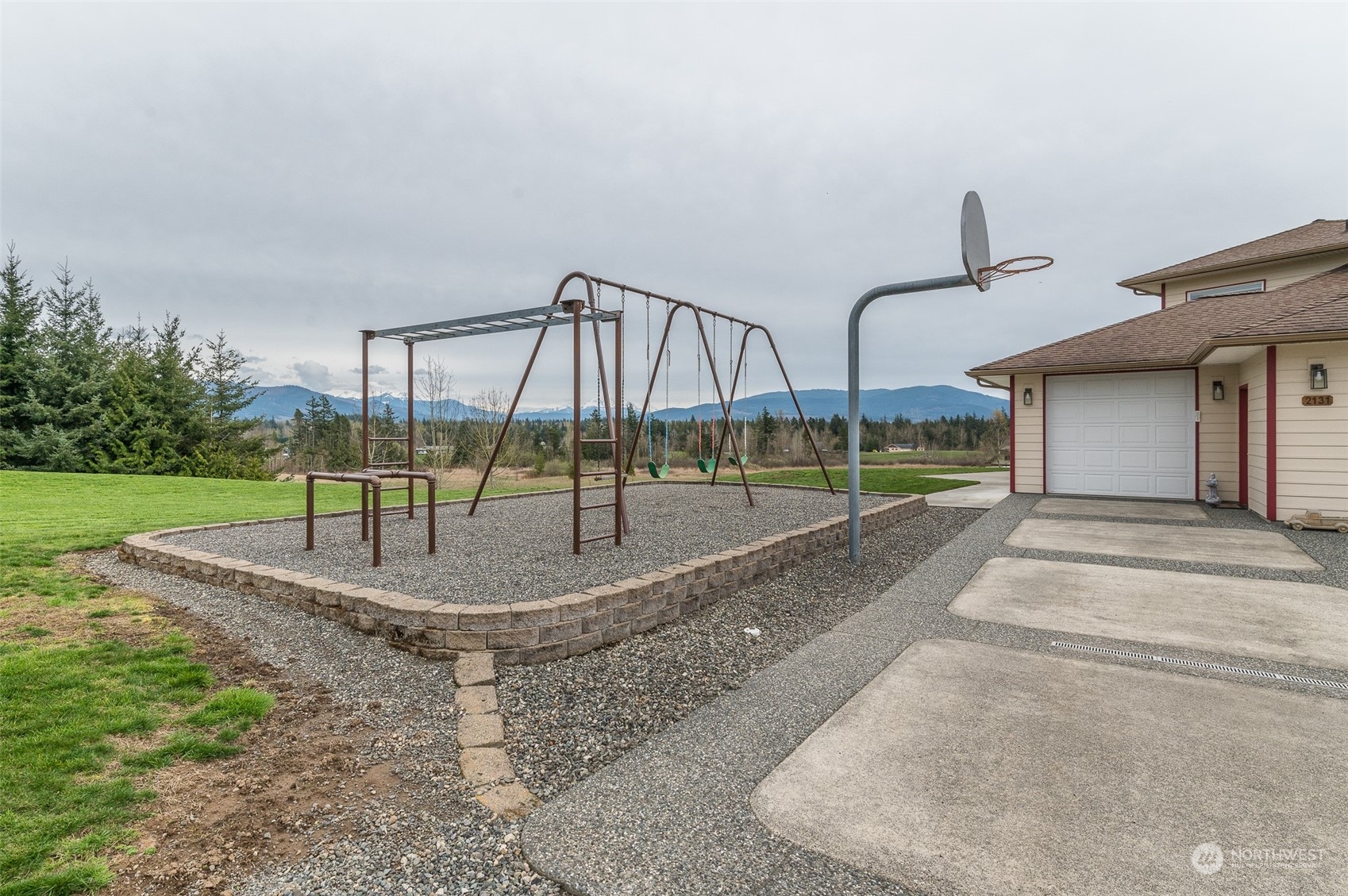 2131 Central Road Everson, WA 98247 - Photo 5 of 40 a view of outdoor space