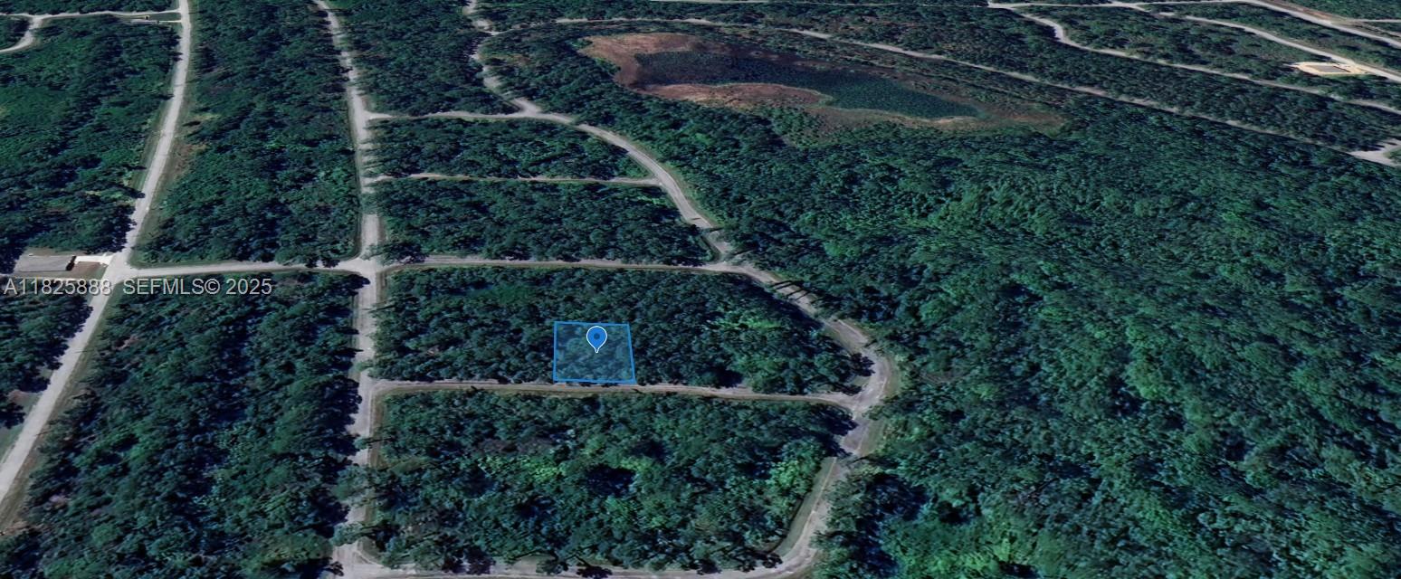 8623 Lucy Drive Sebring, FL 33872 - Photo 1 of 7 a view of a yard