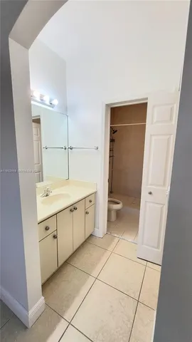 $2,350 | 4911 Schooner Drive, Unit 5208, Dania Beach, FL 33312