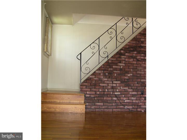 12237 Medford Road Philadelphia, PA 19154 - Photo 11 of 19