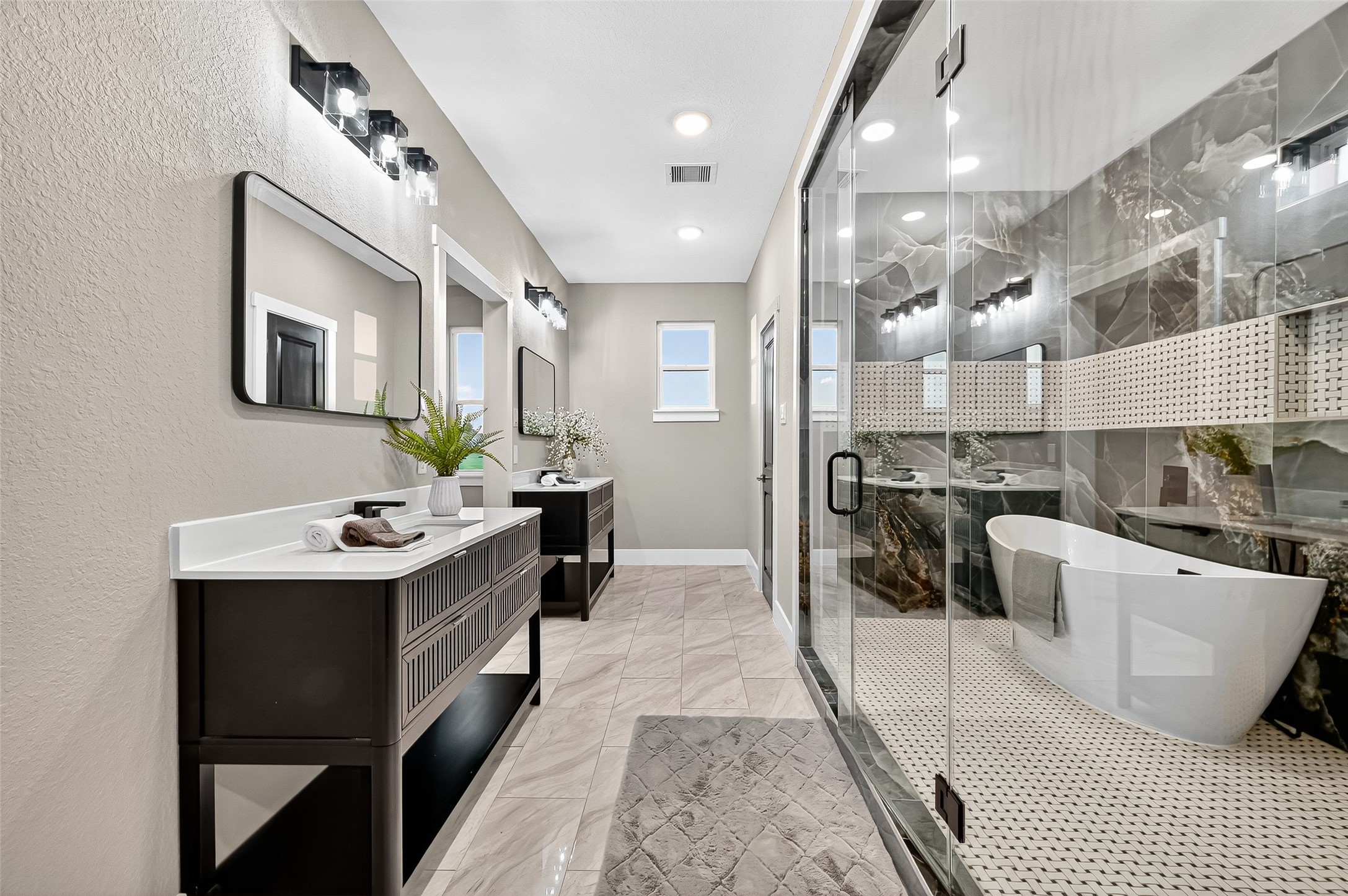 661 Angus Trail Angleton, TX 77515 - Photo 14 of 26