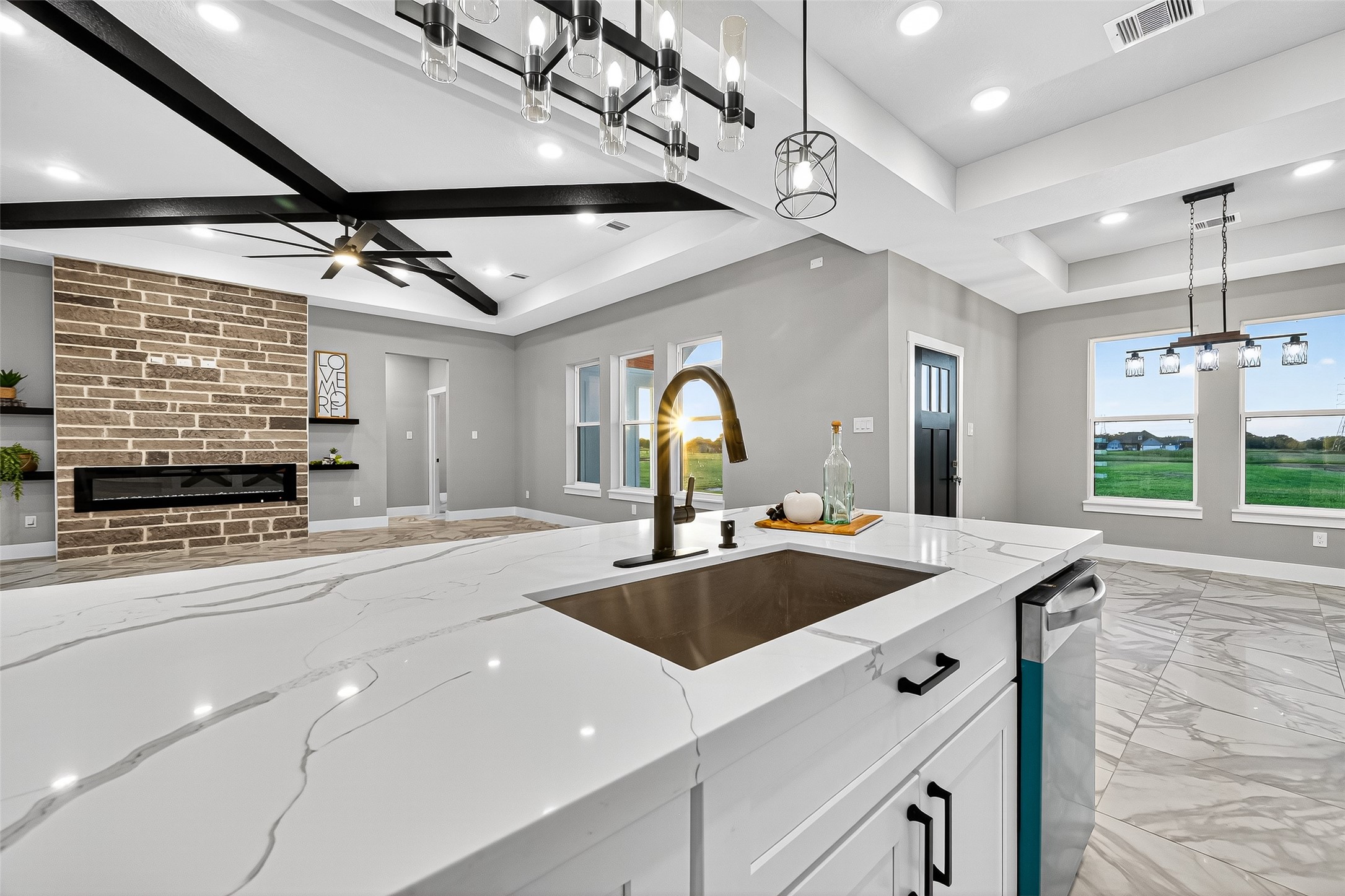 661 Angus Trail Angleton, TX 77515 - Photo 8 of 26