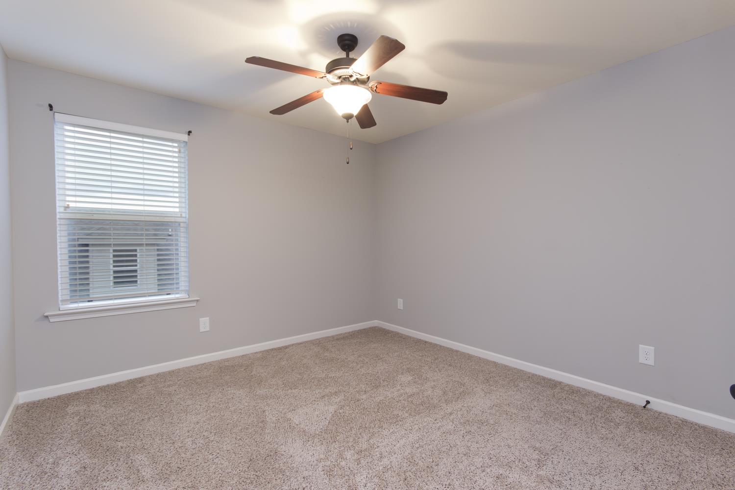 1011 Kyle Road Spring Hill, TN 37174 - Photo 26 of 30 an empty room with a window