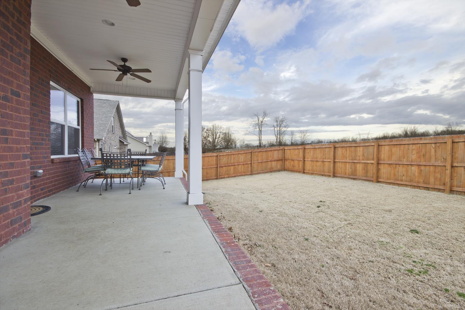 1011 Kyle Road Spring Hill, TN 37174 - Photo 30 of 30 a view of backyard with tub