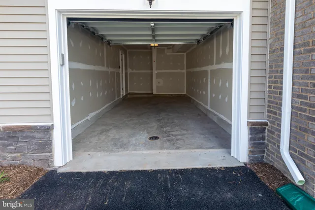 $3,100 | 10512 Hinton Way, Manassas, VA 20112