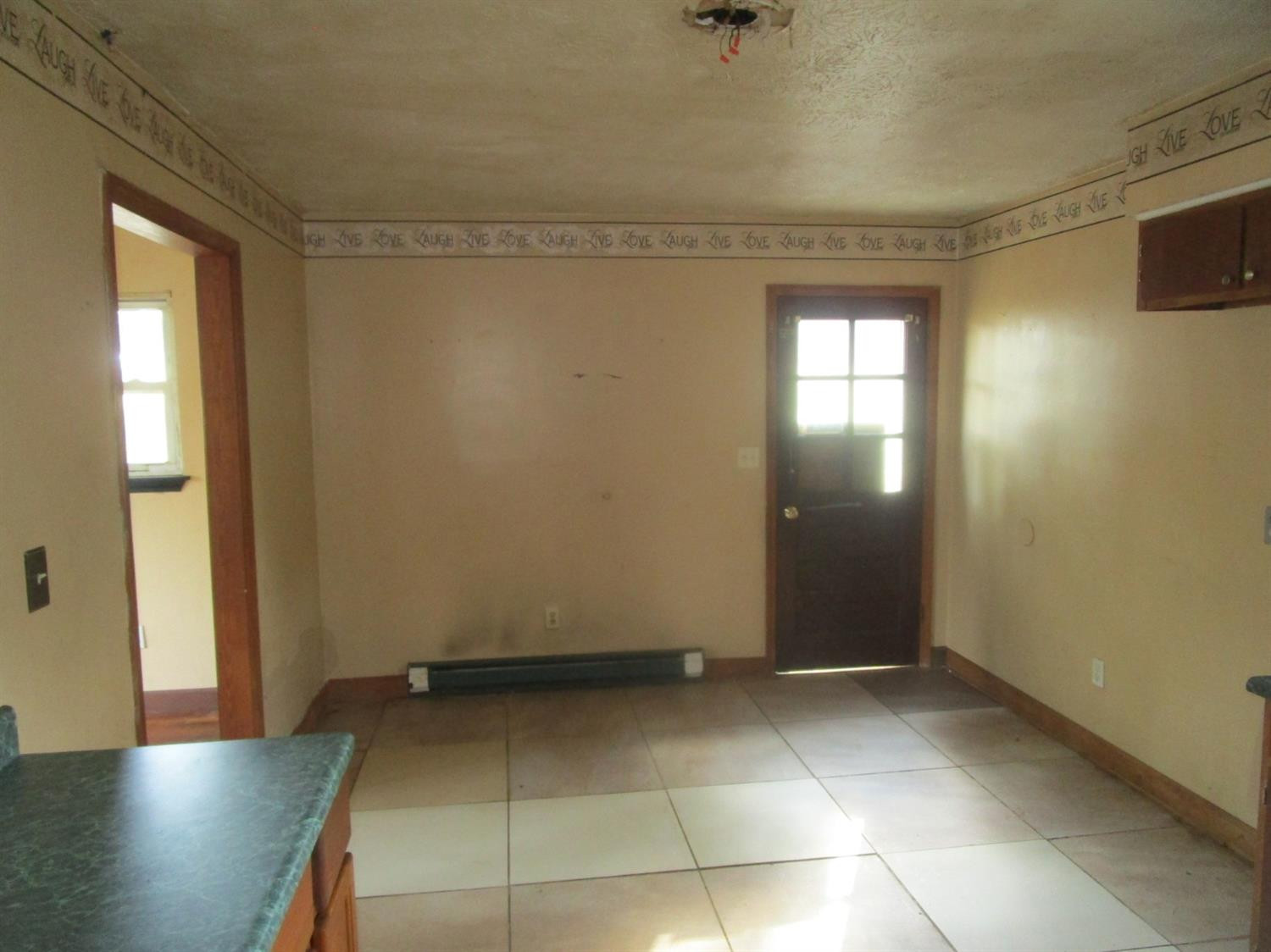 117 Hill N Dell Road Paris, KY 40361 - Photo 7 of 21 Photo 7