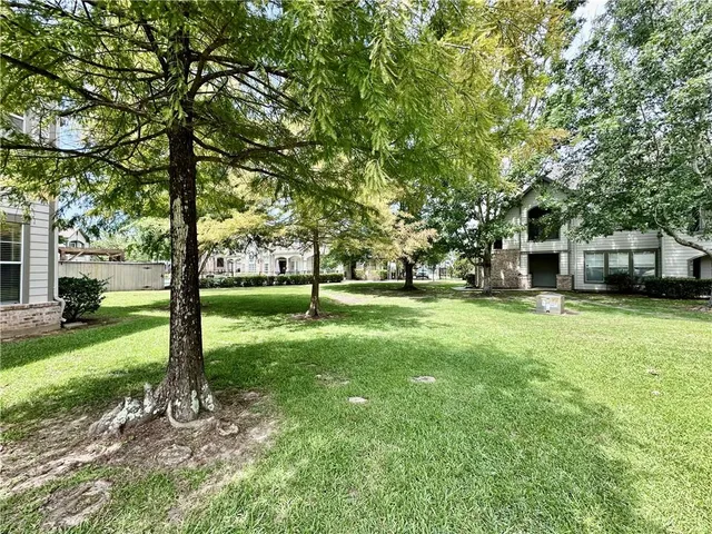 $139,900 | 350 Emerald Forest Boulevard, Unit 5105, Covington, LA 70433