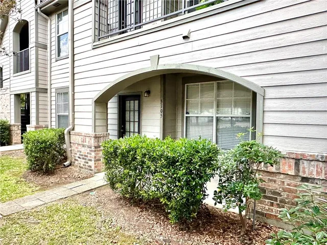 $139,900 | 350 Emerald Forest Boulevard, Unit 5105, Covington, LA 70433