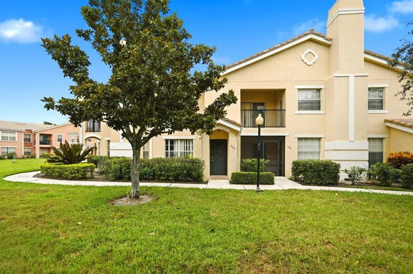 $199,936 | 124 Southwest Peacock Boulevard, Port St. Lucie, FL 34986