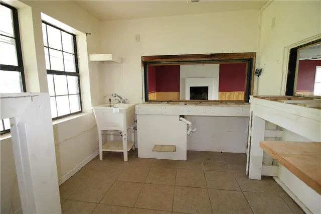 $281,400 | 490 McKeithen Drive, Alexandria, LA 71303