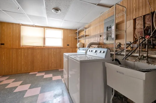 $250,000 | 3 Sheehan Drive, Lake Villa, IL 60046