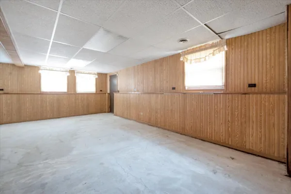 $250,000 | 3 Sheehan Drive, Lake Villa, IL 60046