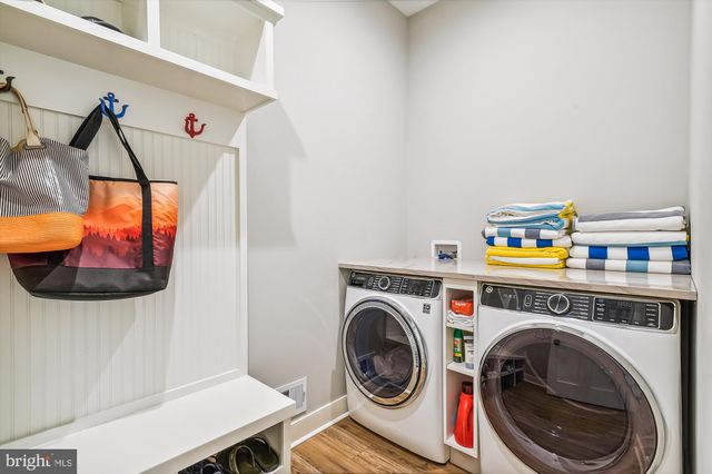 $1,150,000 | 25062 West Pereling Lane, Unit 12, Ocean View, DE 19970