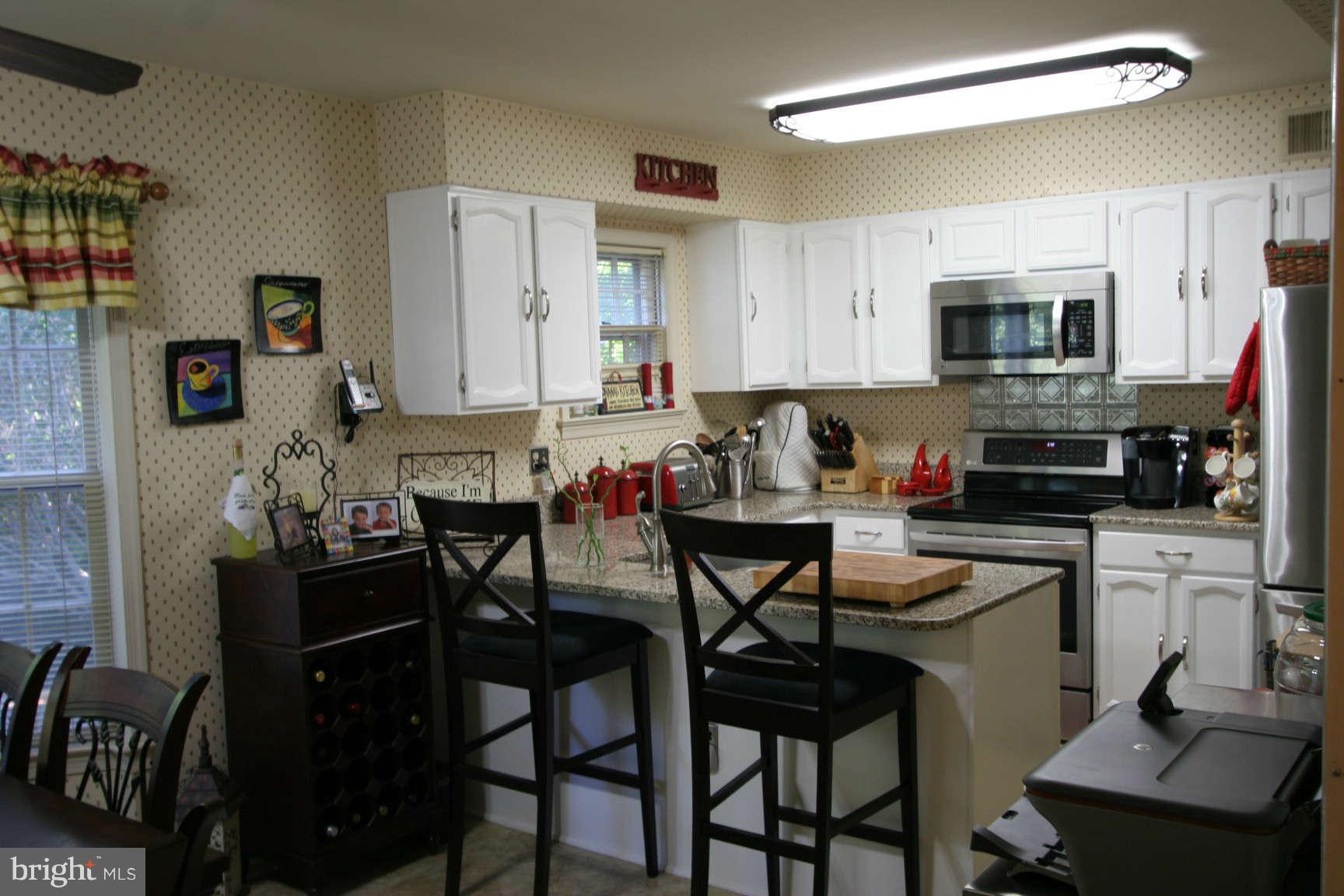 9015 O'Keith Court Springfield, VA 22152 - Photo 10 of 29 Kitchen