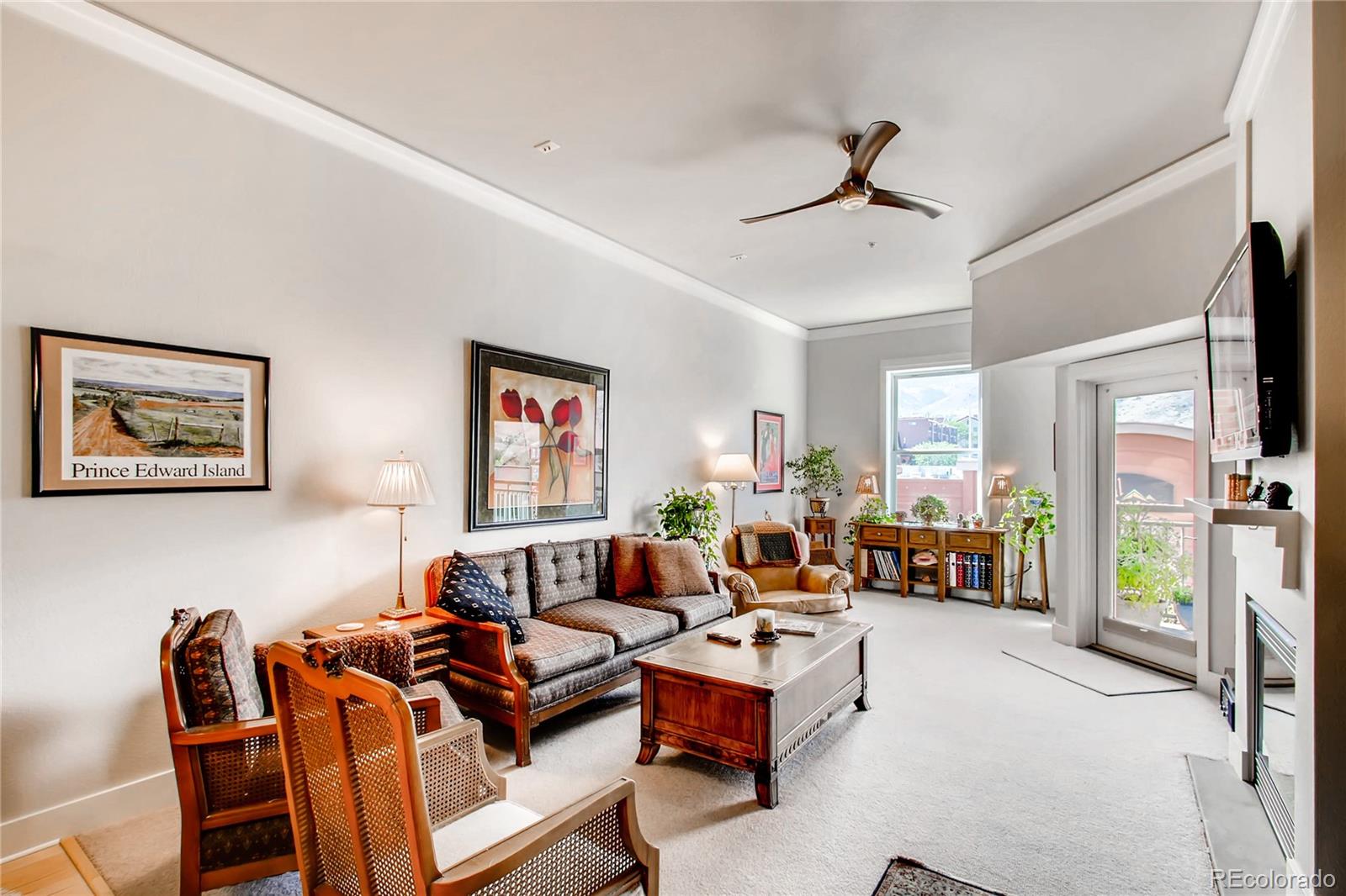 1275 Washington Avenue, Unit R303 Golden, CO 80401 - Photo 3 of 28 Gallery Image 3