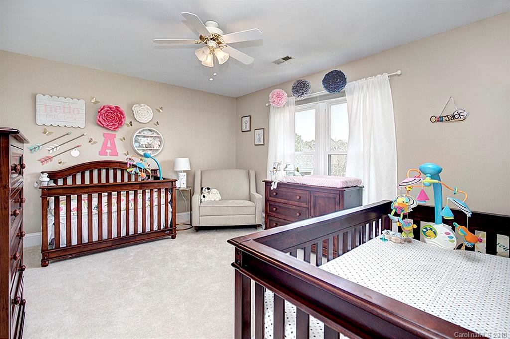 639 Landsdowne Court Fort Mill, SC 29708 - Photo 14 of 26