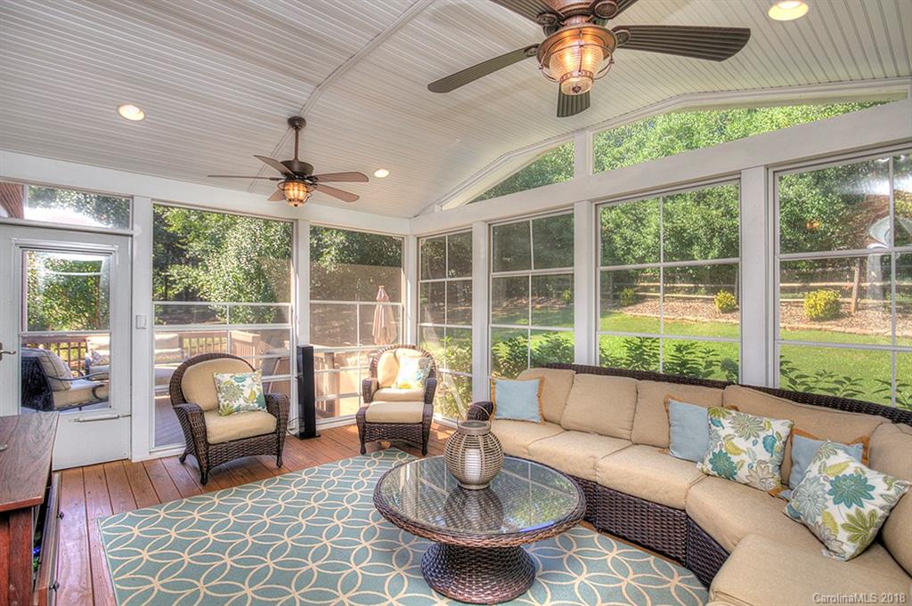 639 Landsdowne Court Fort Mill, SC 29708 - Photo 19 of 26