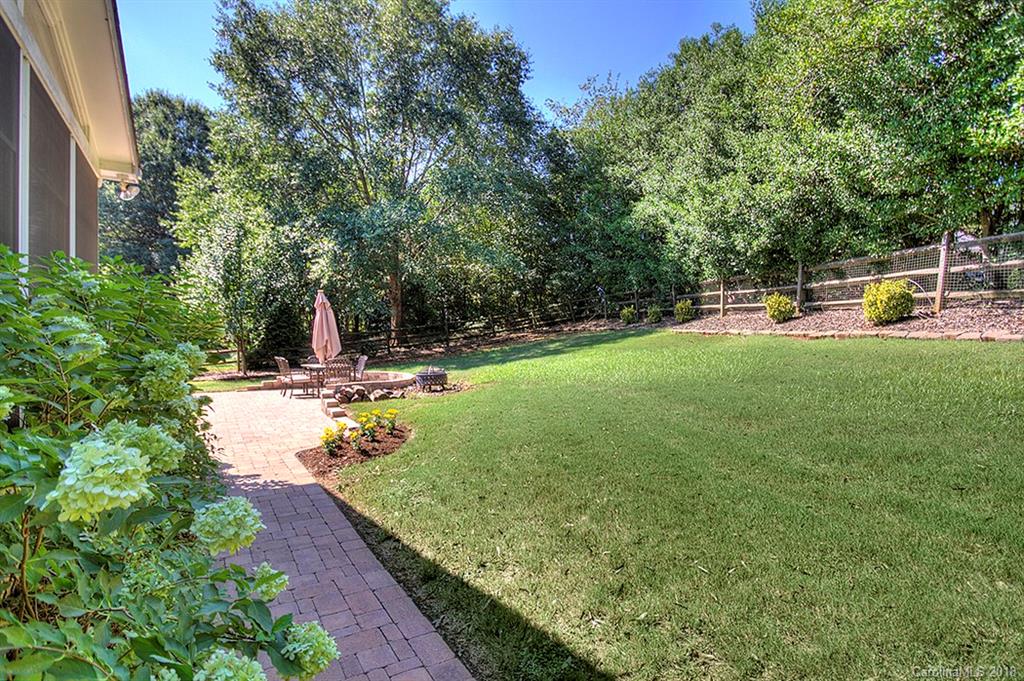 639 Landsdowne Court Fort Mill, SC 29708 - Photo 21 of 26