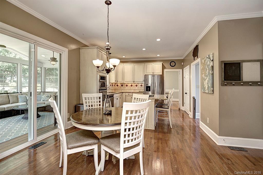 639 Landsdowne Court Fort Mill, SC 29708 - Photo 8 of 26