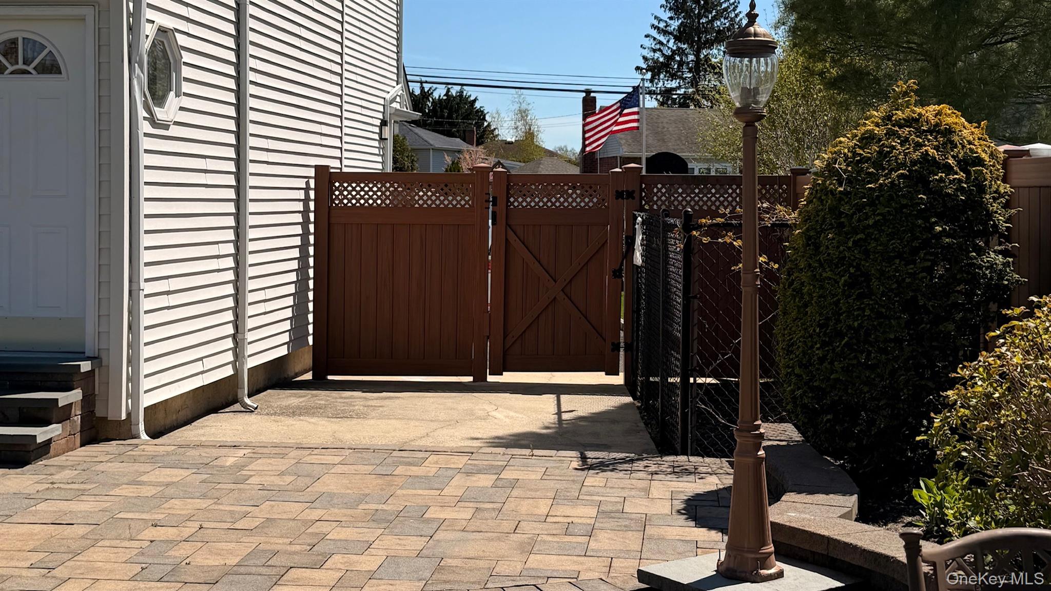 345 O'Connor Road North Babylon, NY 11703 - Photo 23 of 47 a view of entryway front of house