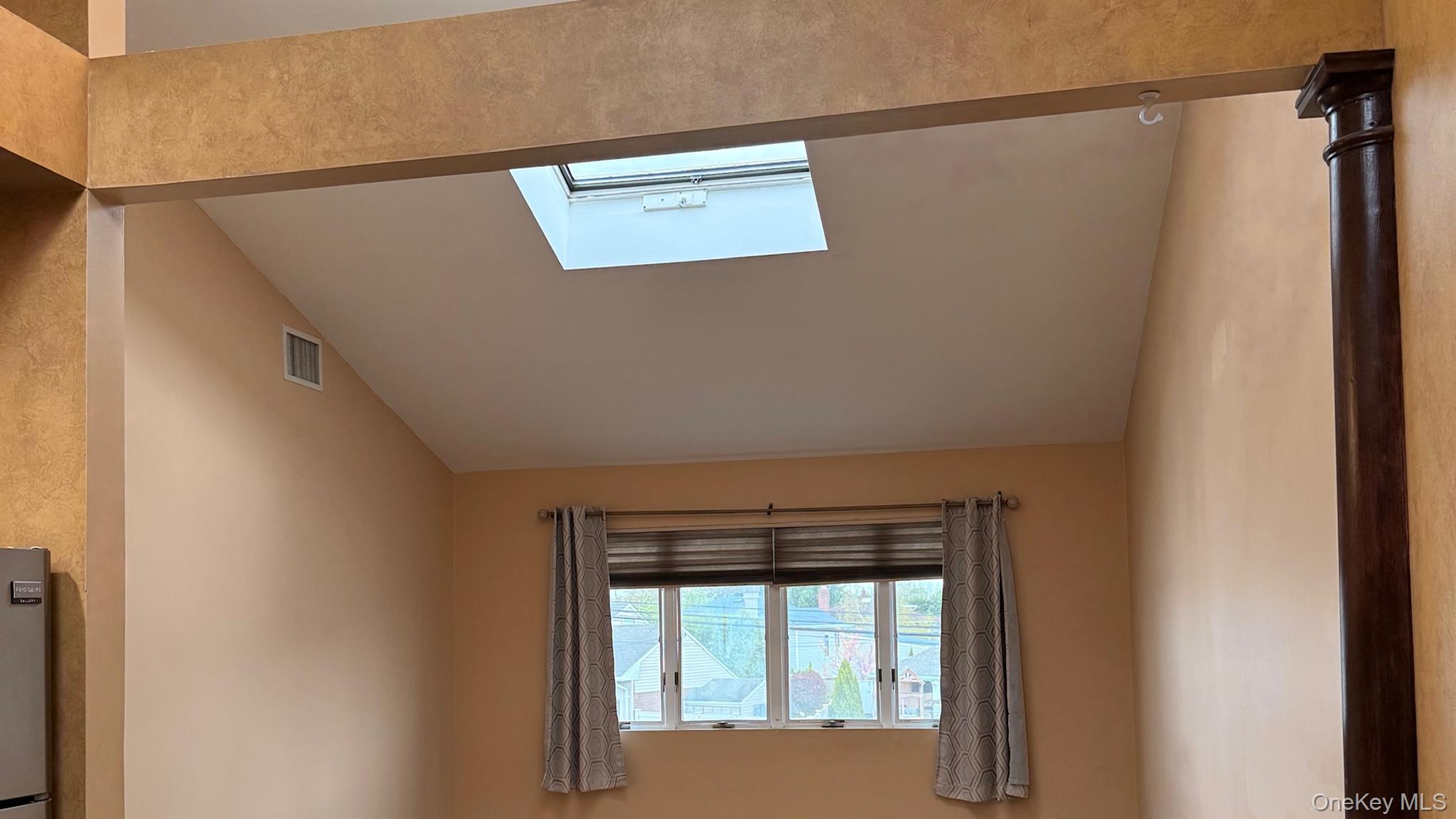 345 O'Connor Road North Babylon, NY 11703 - Photo 40 of 47 a view of an empty room