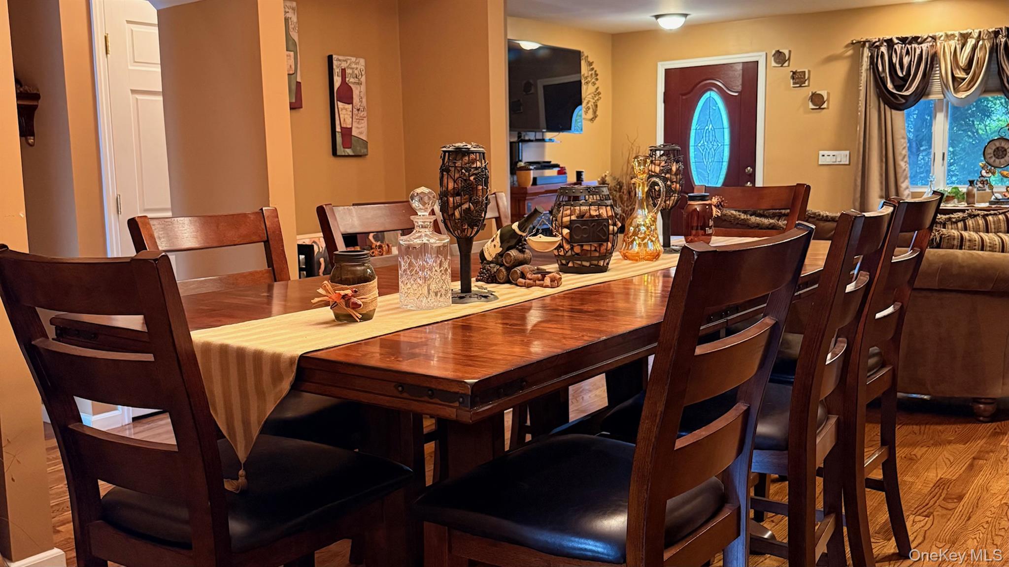 345 O'Connor Road North Babylon, NY 11703 - Photo 6 of 47 a view of a dining room with furniture and window