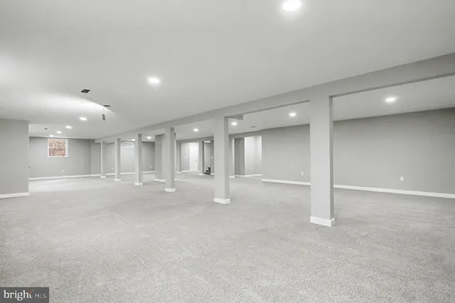 a view of empty room