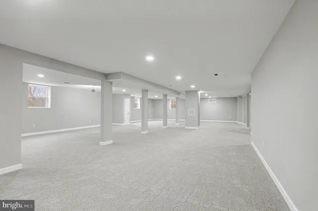 a view of empty room