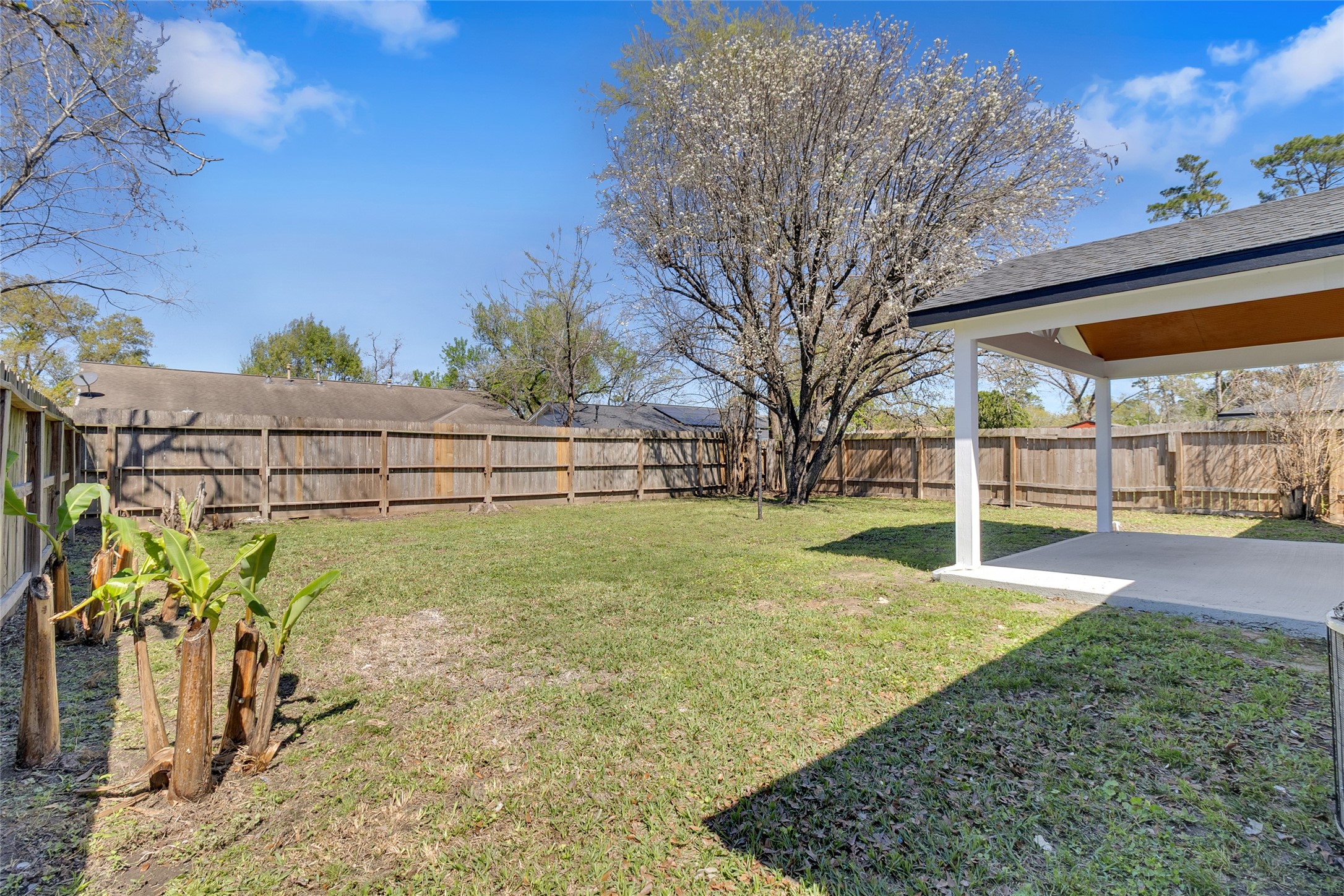 7622 Williams Street Houston, TX 77040 - Photo 33 of 42 a view of yard with swimming pool