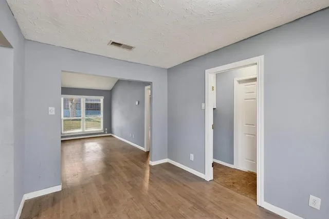 $350,000 | 2211 Sierra Drive, Grapevine, TX 76051