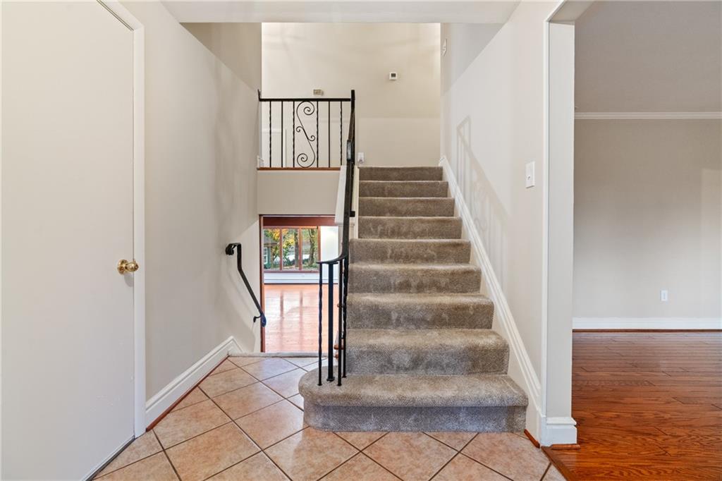 126 Rockingham Lane Canonsburg, PA 15317 - Photo 17 of 44 a view of entryway with wooden floor