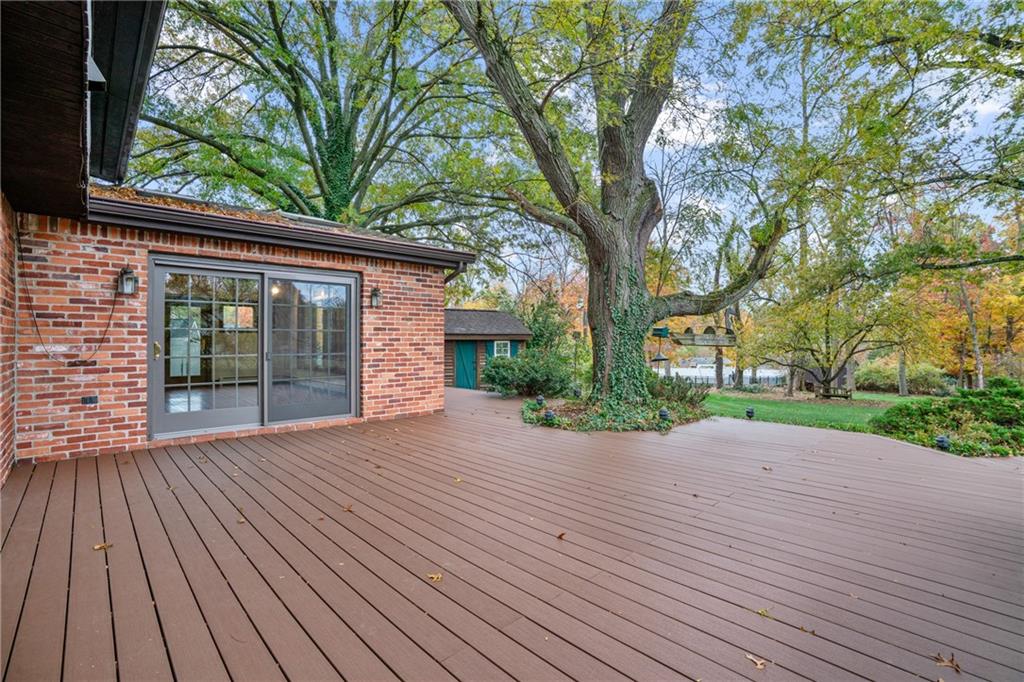 126 Rockingham Lane Canonsburg, PA 15317 - Photo 29 of 44 a view of backyard with green space