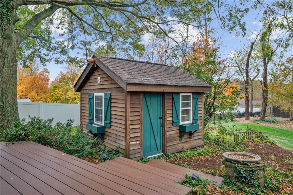126 Rockingham Lane Canonsburg, PA 15317 - Photo 30 of 44 a front view of a house with garden