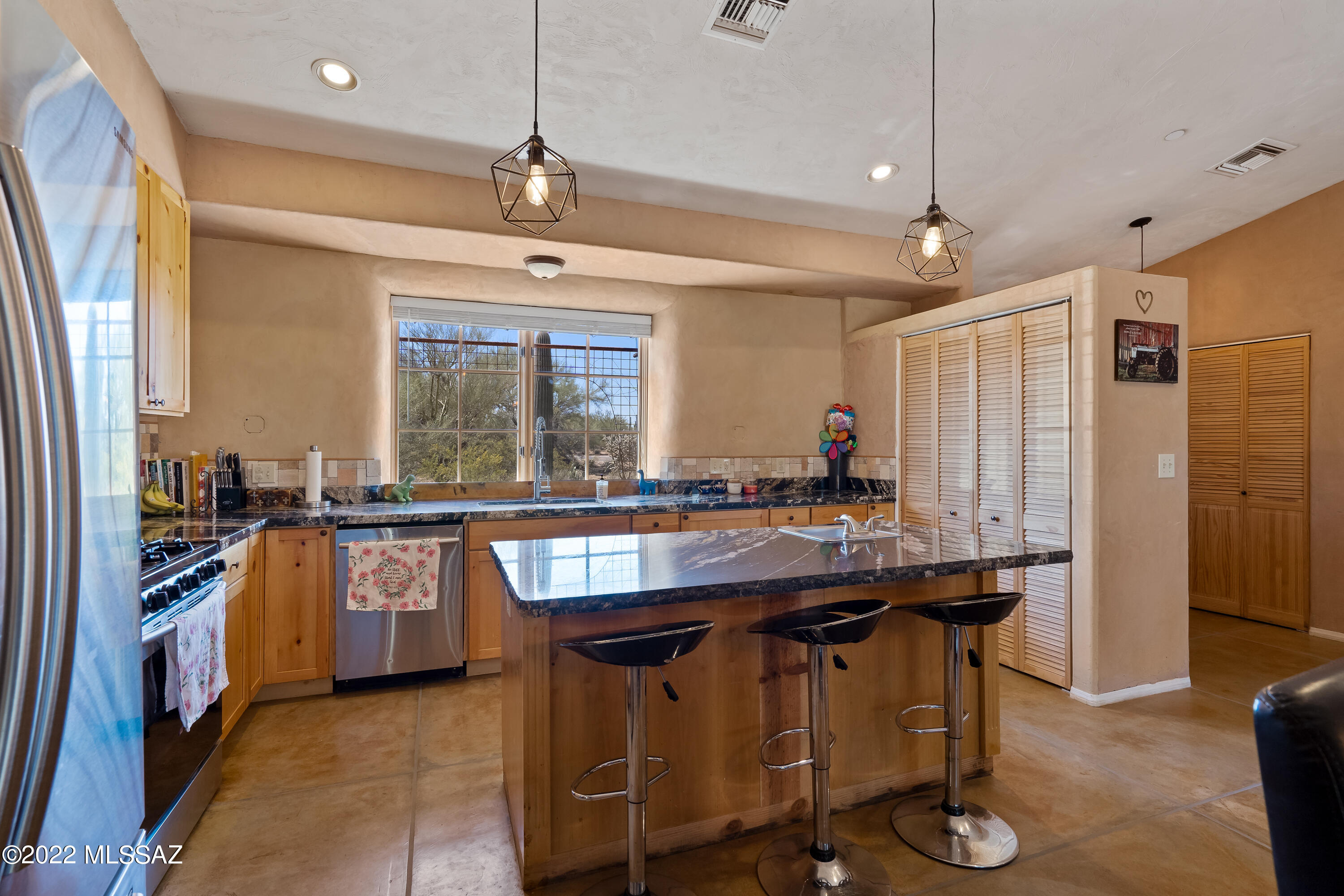 11950 West Rudasill Road Tucson, AZ 85743 - Photo 4 of 25 Gallery Image 4