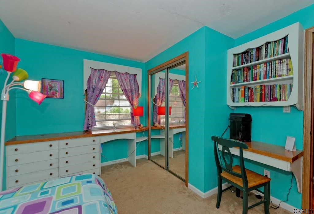 31 Midline Road Ballston, NY 12019 - Photo 17 of 25 Photo 17