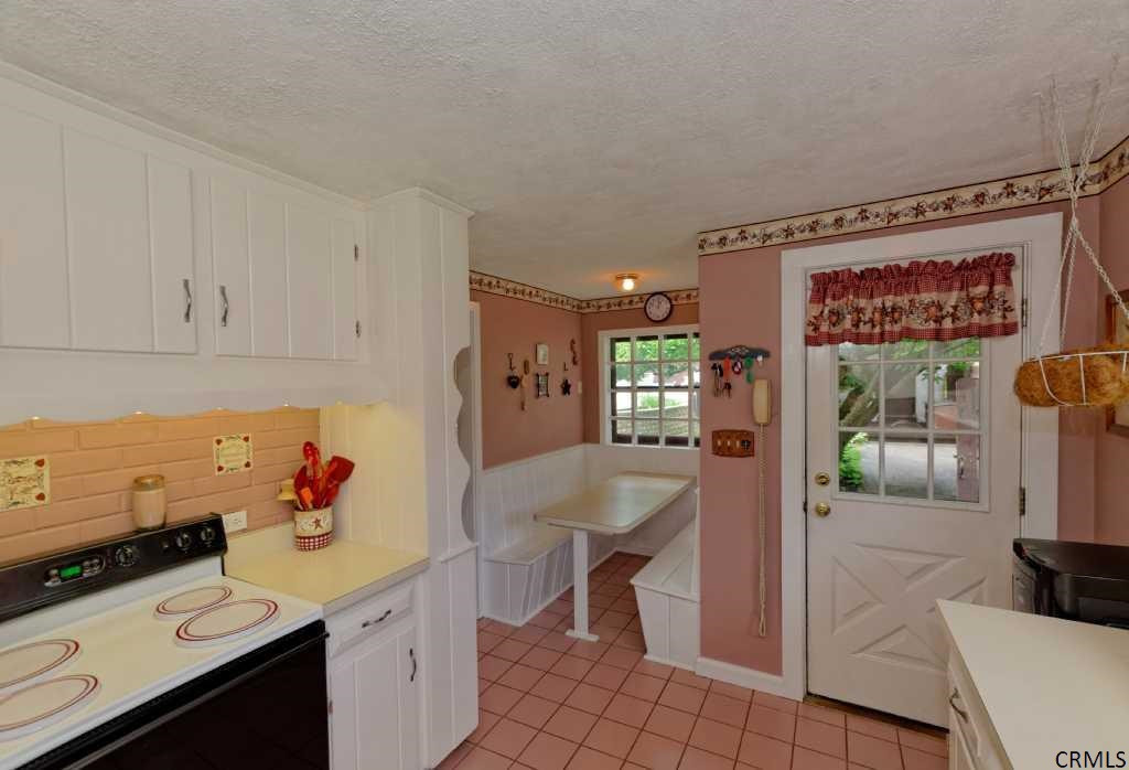 31 Midline Road Ballston, NY 12019 - Photo 9 of 25 Photo 9