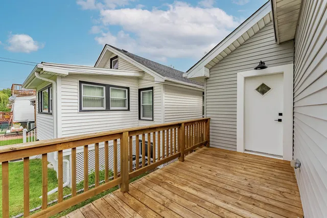 $419,900 | 2630 North Austin Avenue, Chicago, IL 60639