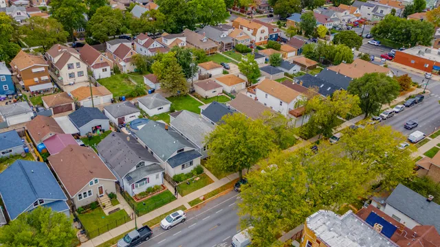 $419,900 | 2630 North Austin Avenue, Chicago, IL 60639