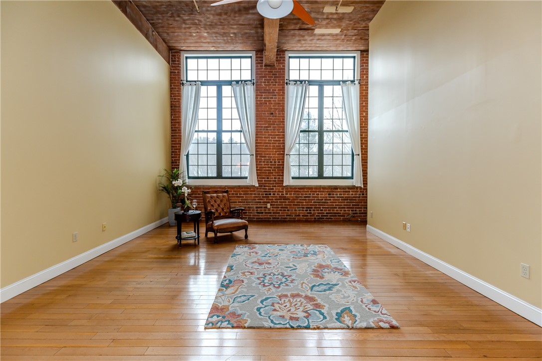 15 Higgins Street, Unit 311 Smithfield, RI 02917 - Photo 16 of 42