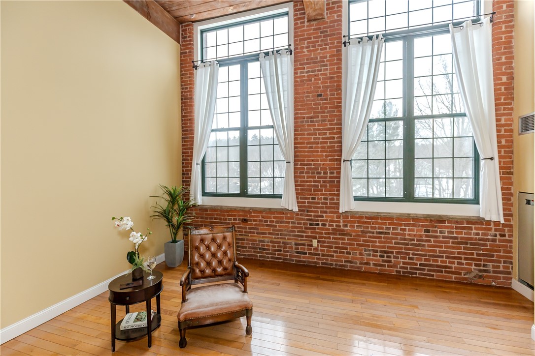 15 Higgins Street, Unit 311 Smithfield, RI 02917 - Photo 2 of 42