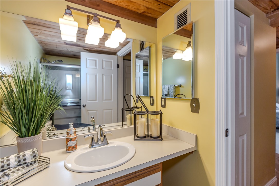 15 Higgins Street, Unit 311 Smithfield, RI 02917 - Photo 21 of 42