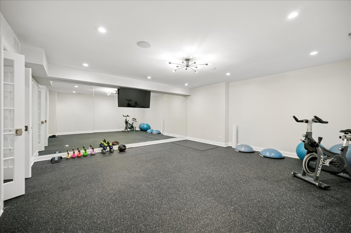 525 Ash Street Winnetka, IL 60093 - Photo 52 of 56 a view of a room with gym equipment