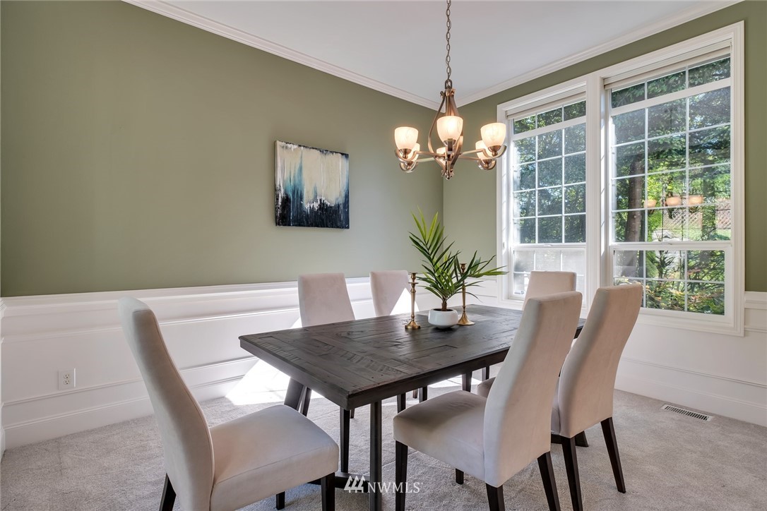 3209 Northeast 26th Court Renton, WA 98056 - Photo 13 of 40 Gallery Image 13