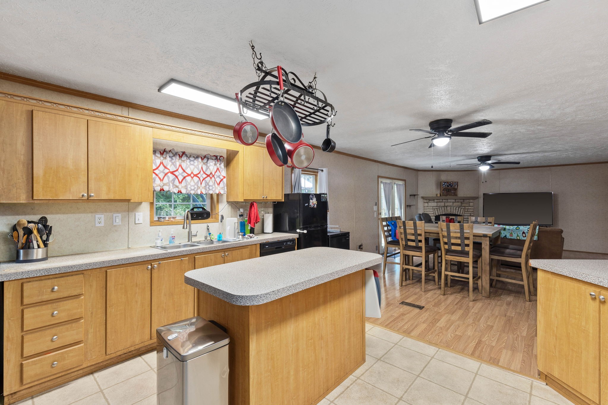 1451 North Sumner Road Bethpage, TN 37022 - Photo 12 of 39 Gallery Image 12